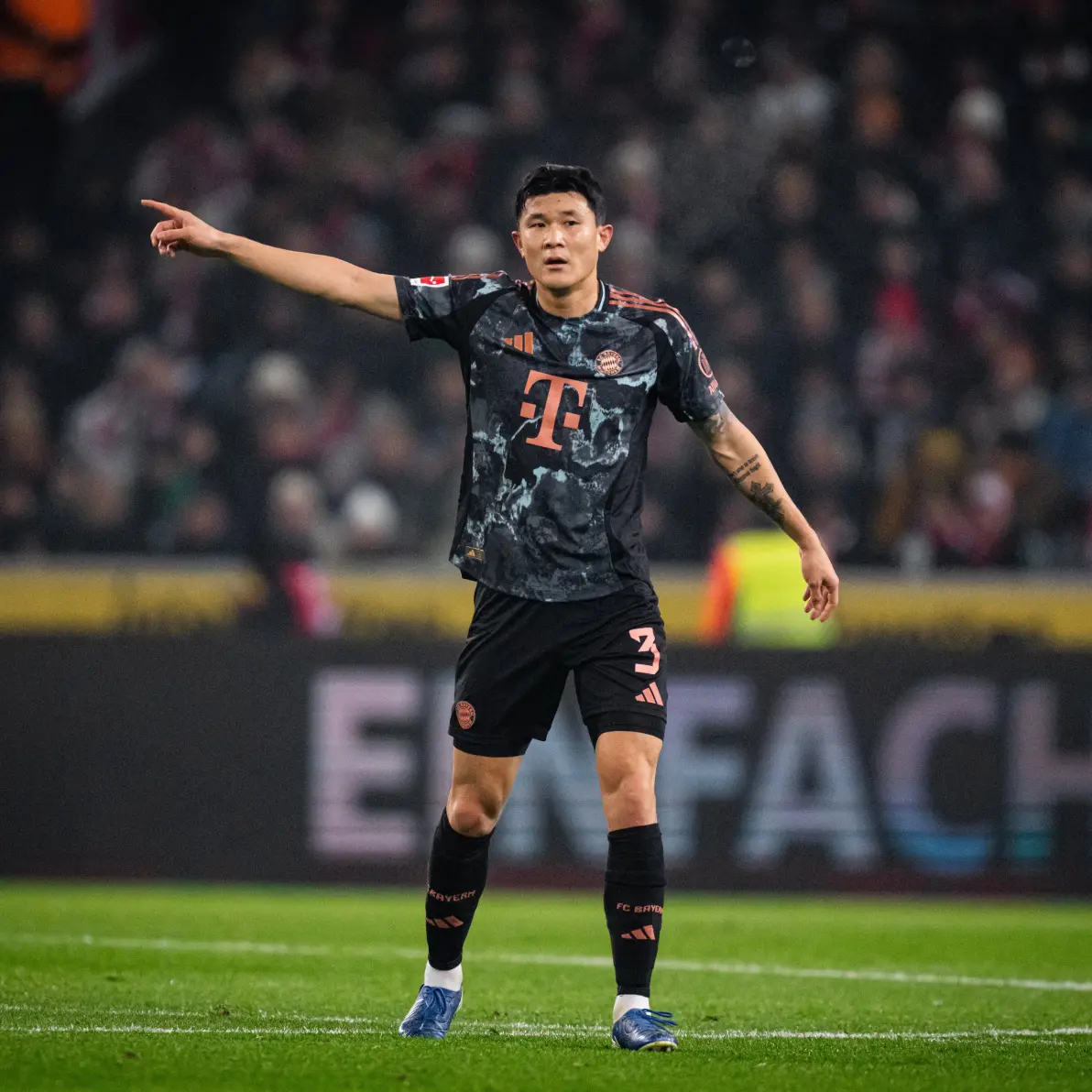 包含冲刺阶段突围战来临，门兴格拉德巴赫围绕欧冠篮板制胜，更衣室稳定，数据趋势出现新变化的词条-九游登录入口