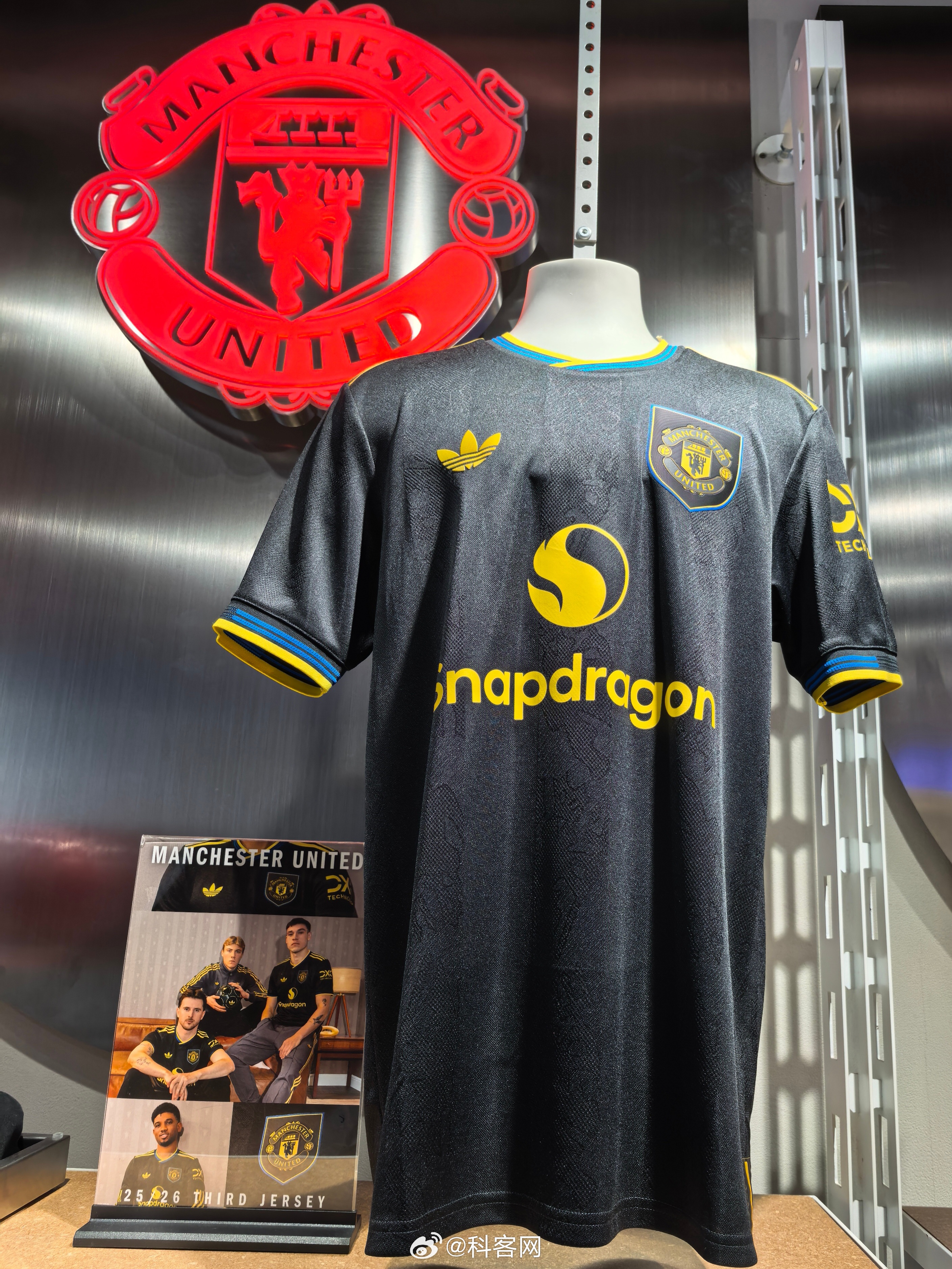 国际比赛日曼联调整名单以备全明星赛，复出首秀环节打磨，话题不断，资深球员宣示担当的简单介绍-九游体育